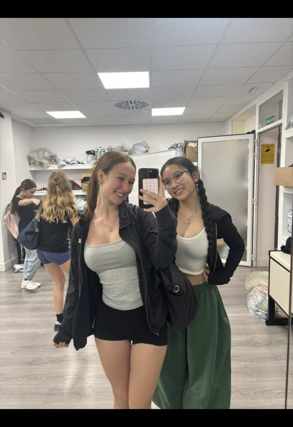 @Albiita