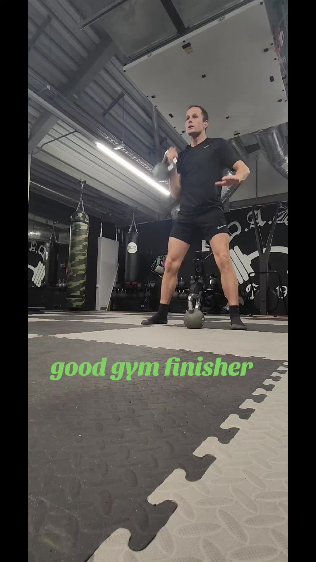 @robbietrainer