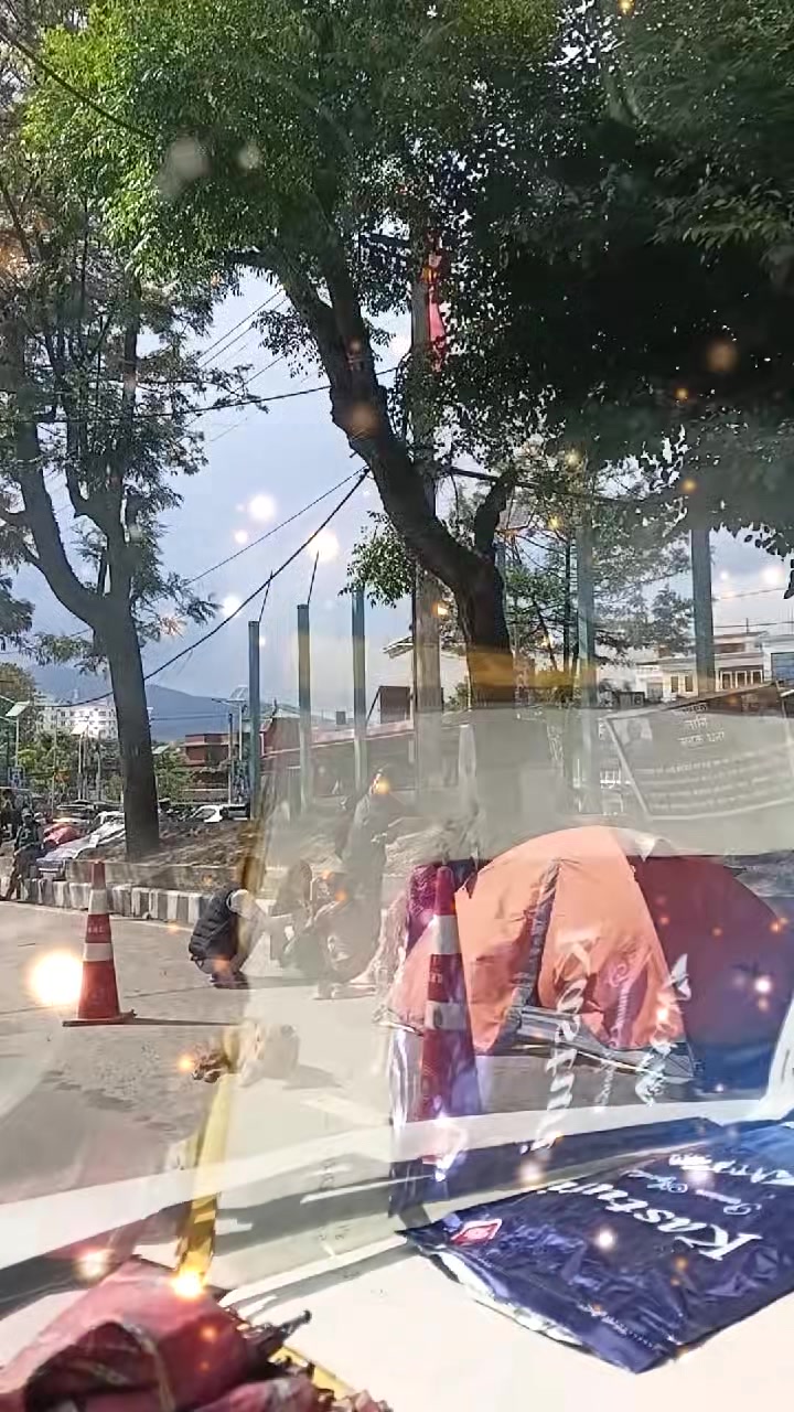 @Reesika Ratna Reesik