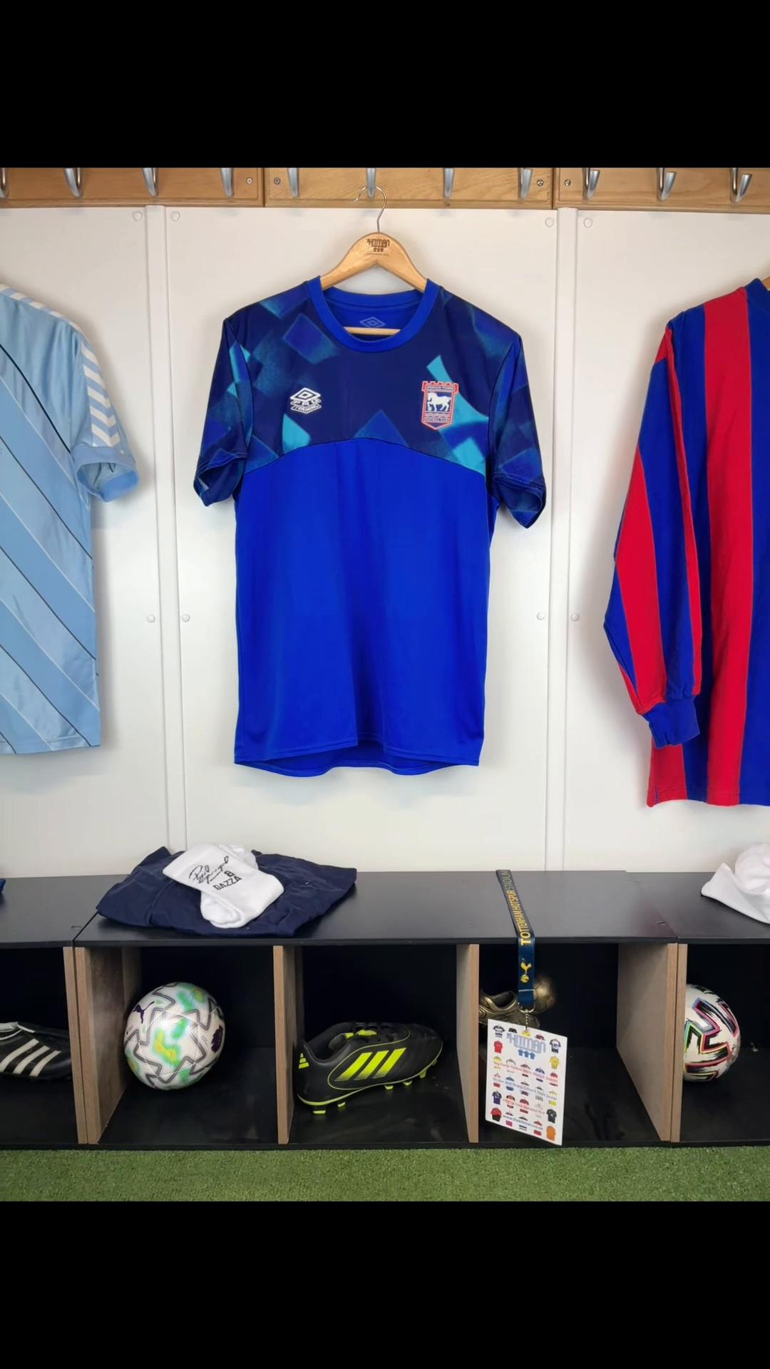 @The Kitman Retro Shirts