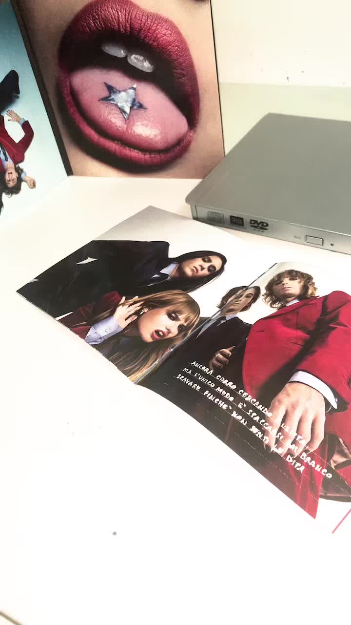 @ElsaCat