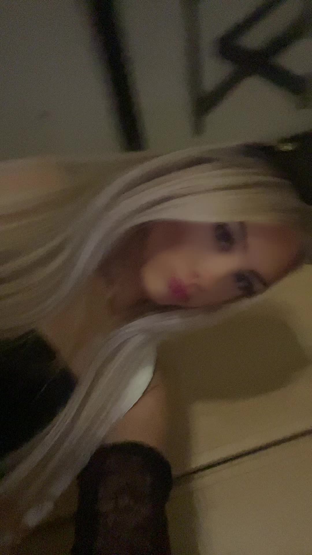 @Youraverageblonde