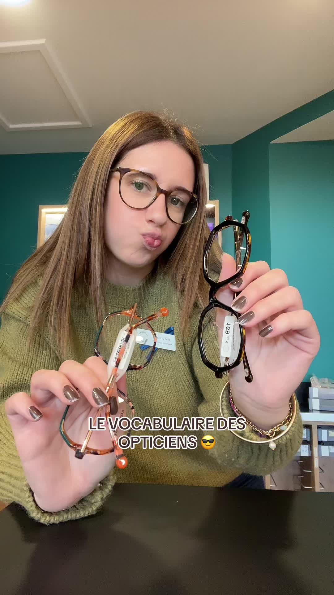 @collectiflunetierschatuzange