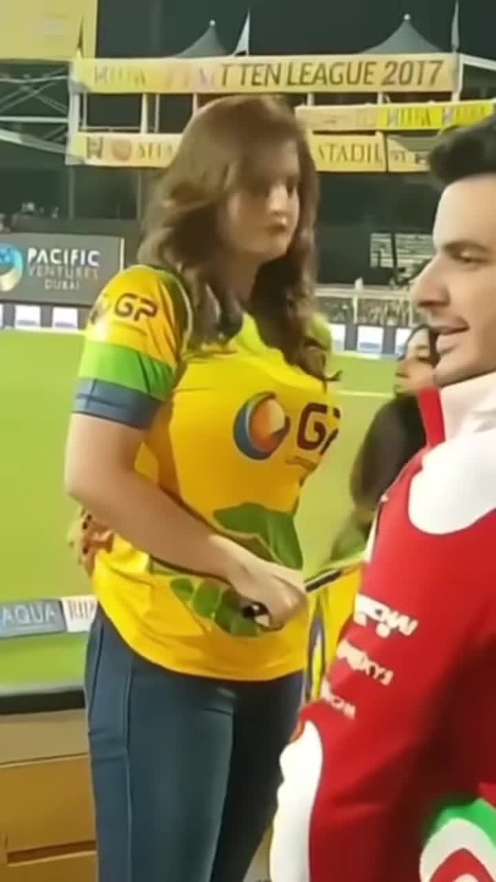 @zareen_khaan❤️🔥
