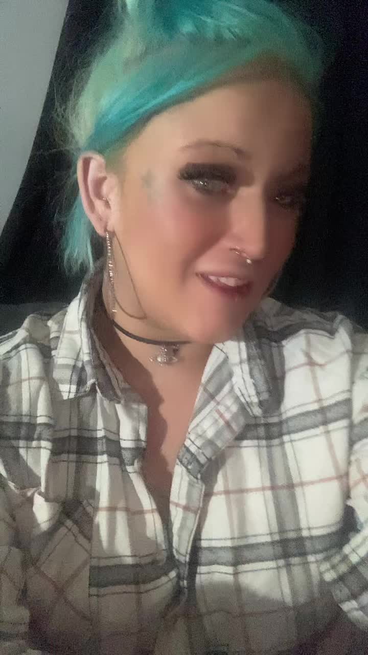 @leonamelanie