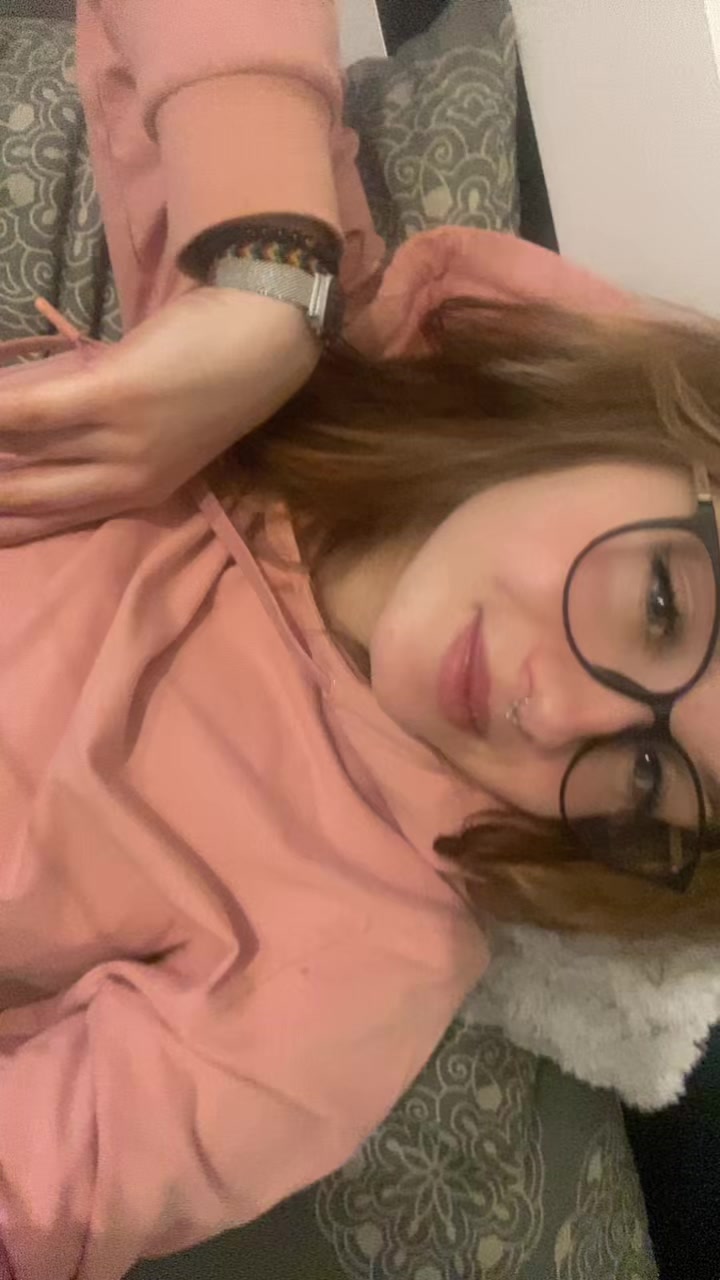 @<3