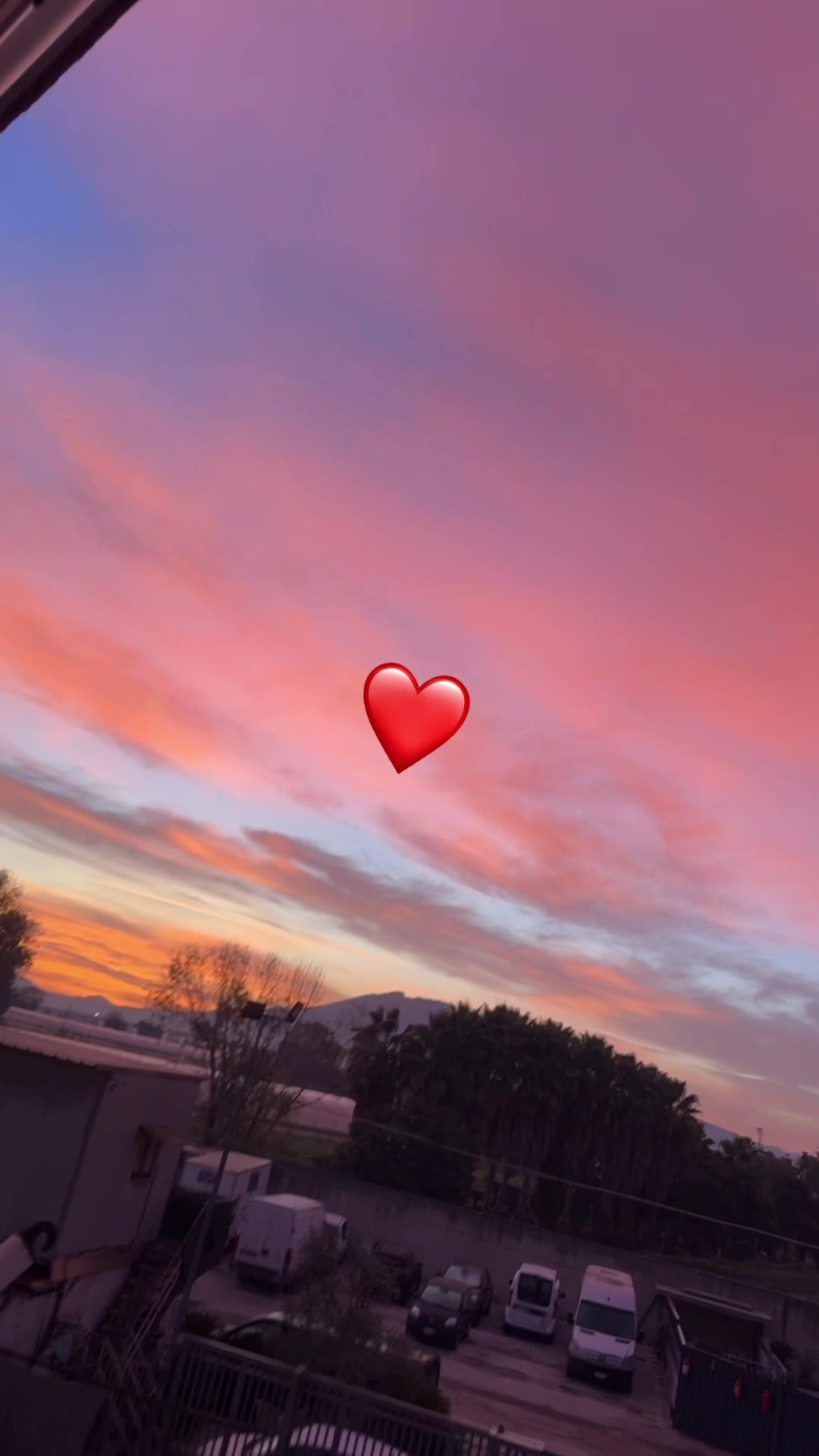 @Lucia🩷