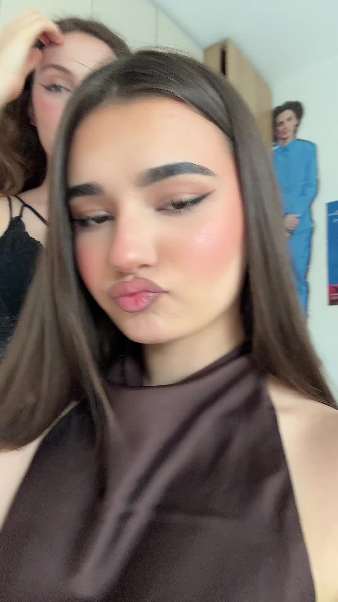 @adelinavrm