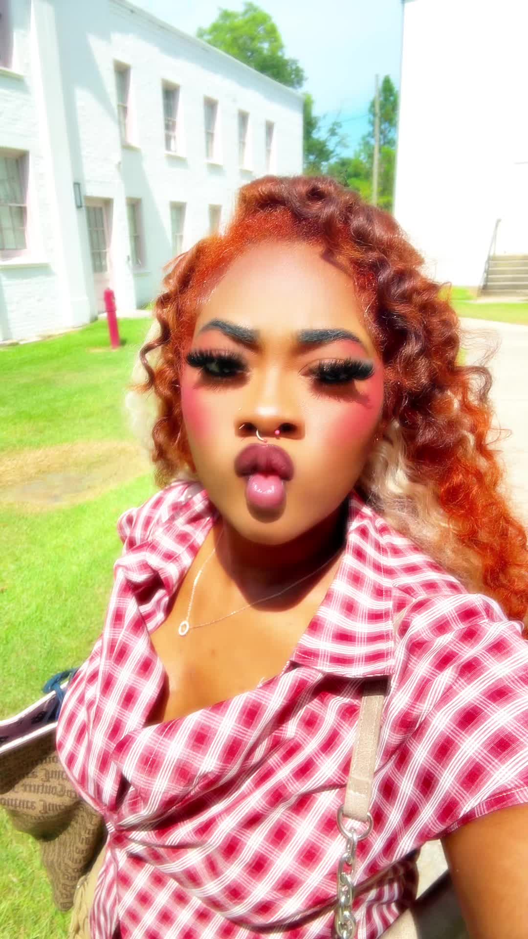 @TheBiggestB💋