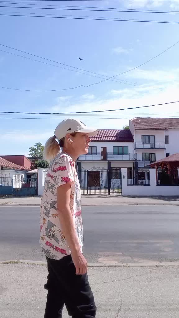 @Ana Florentina