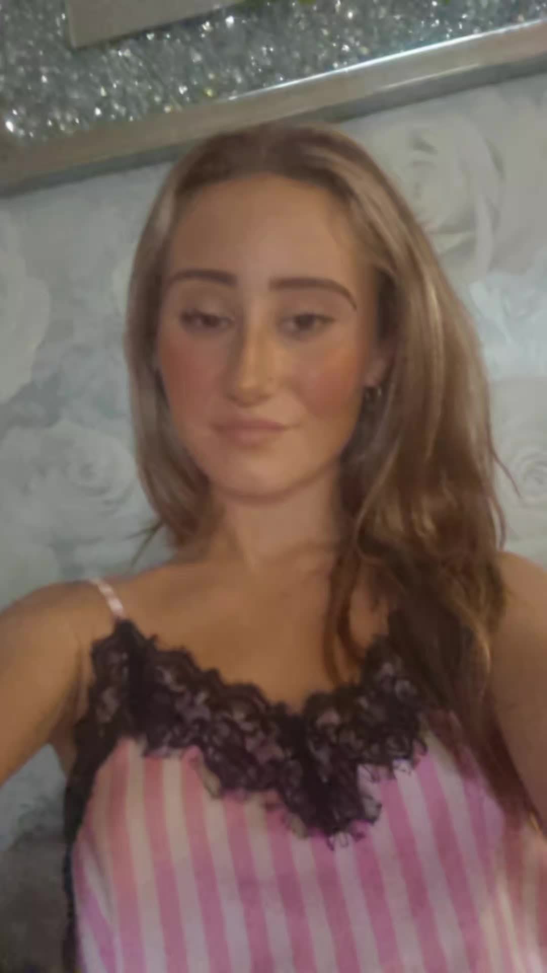@Susan-Ann๐