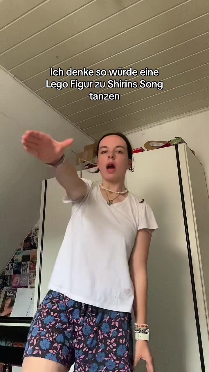 @Juliana 💜