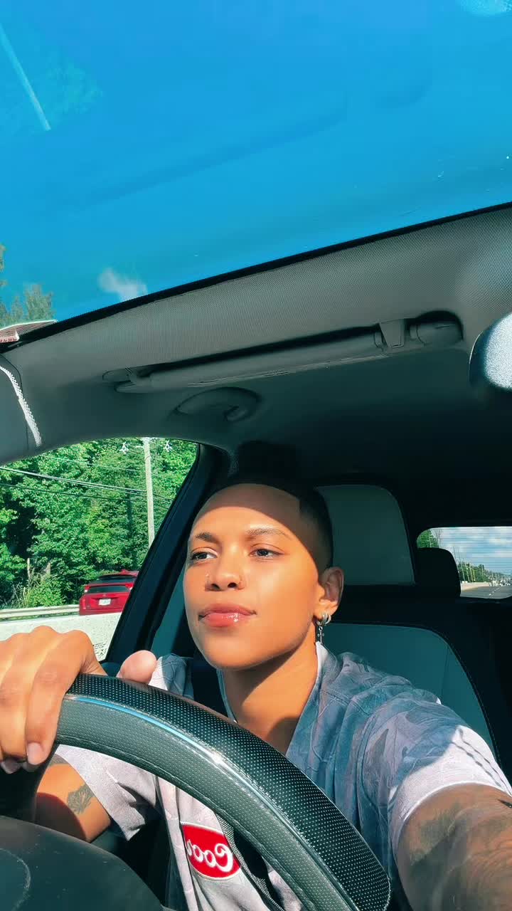 @Briana🏳️&zwj;🌈