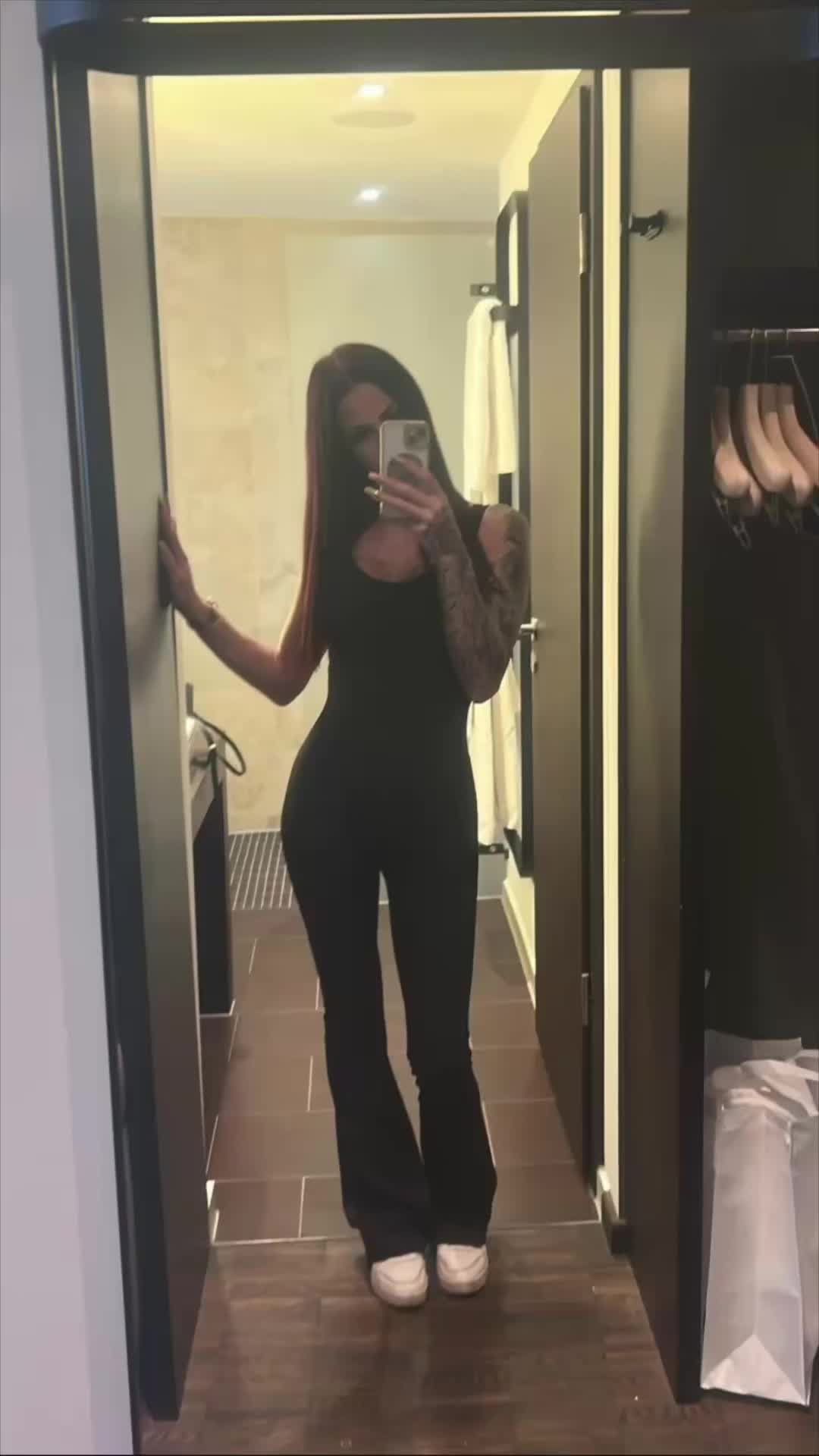 @Alexis