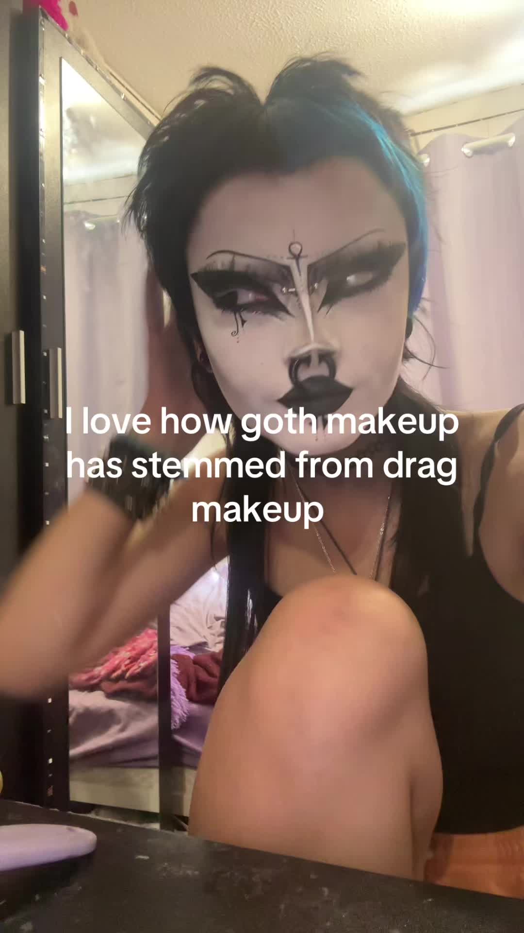 @Meg🦇