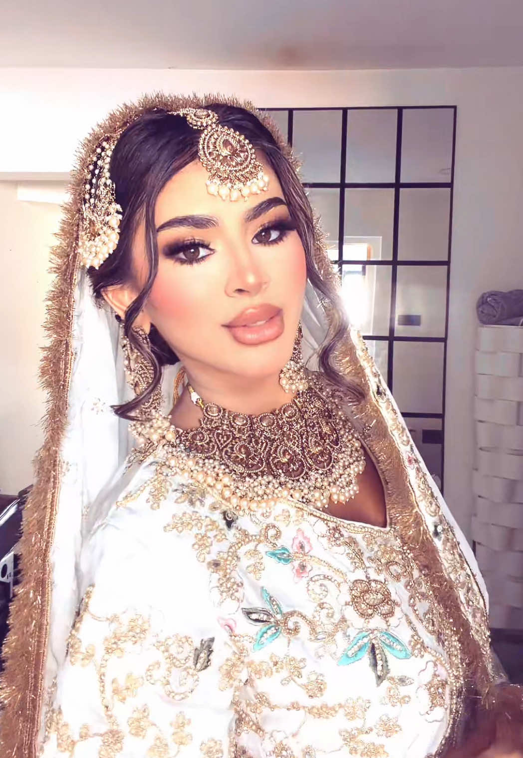 @Sana K🦄