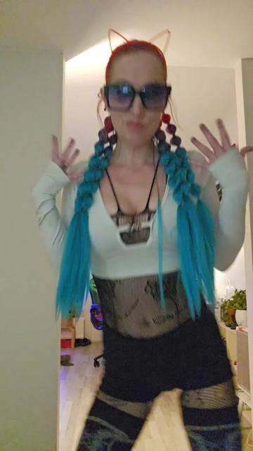 @Miiuska