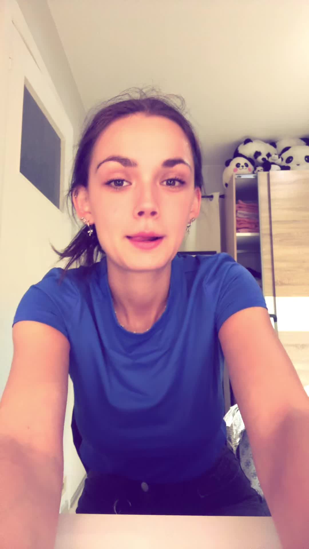 @Alexandra👸🏻🐼
