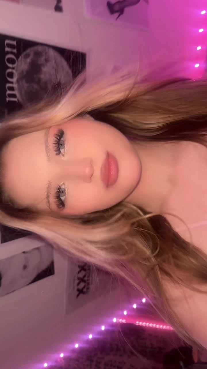 @★ᴜʟʏᴀɴᴀ★