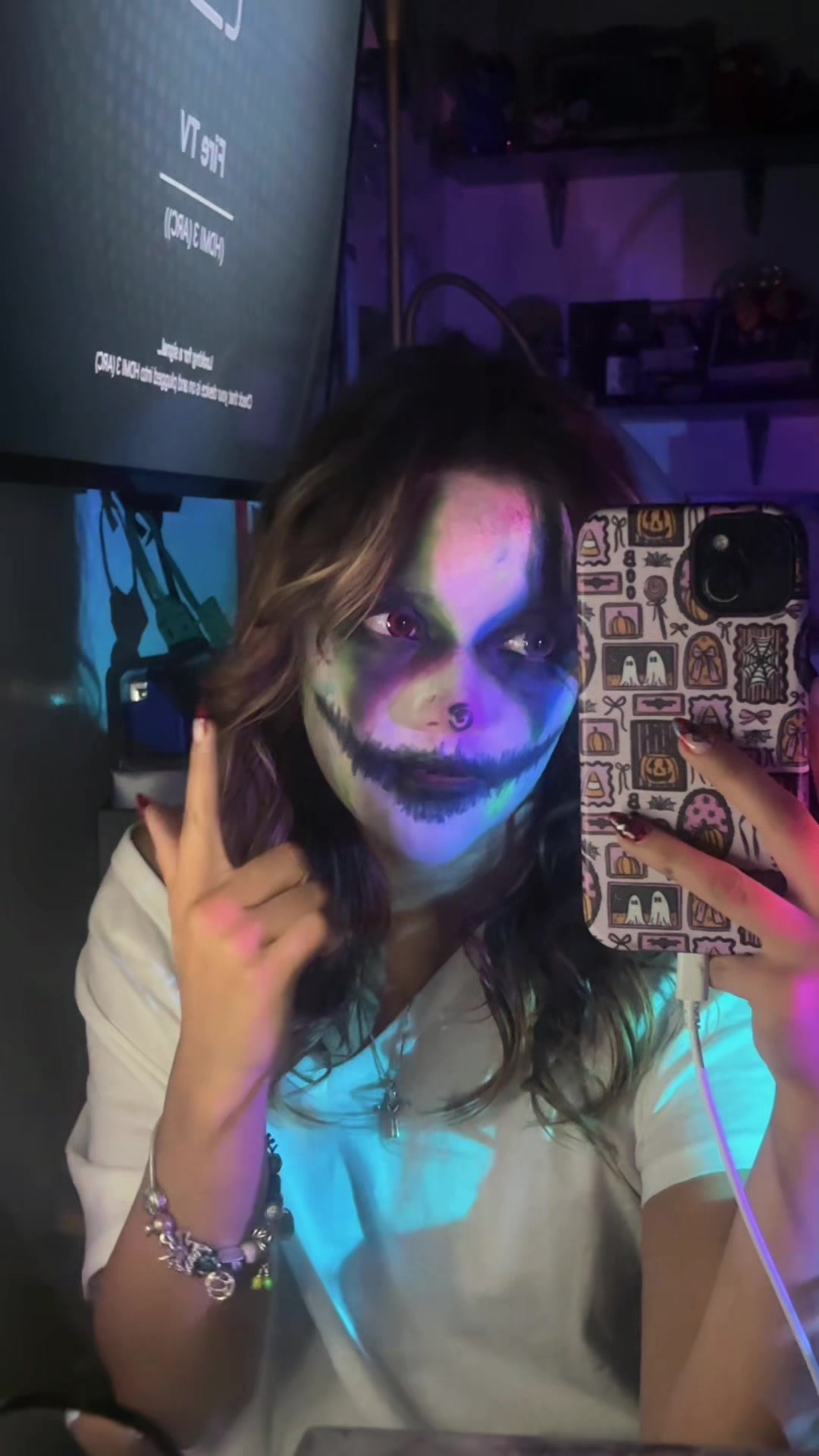 @T
