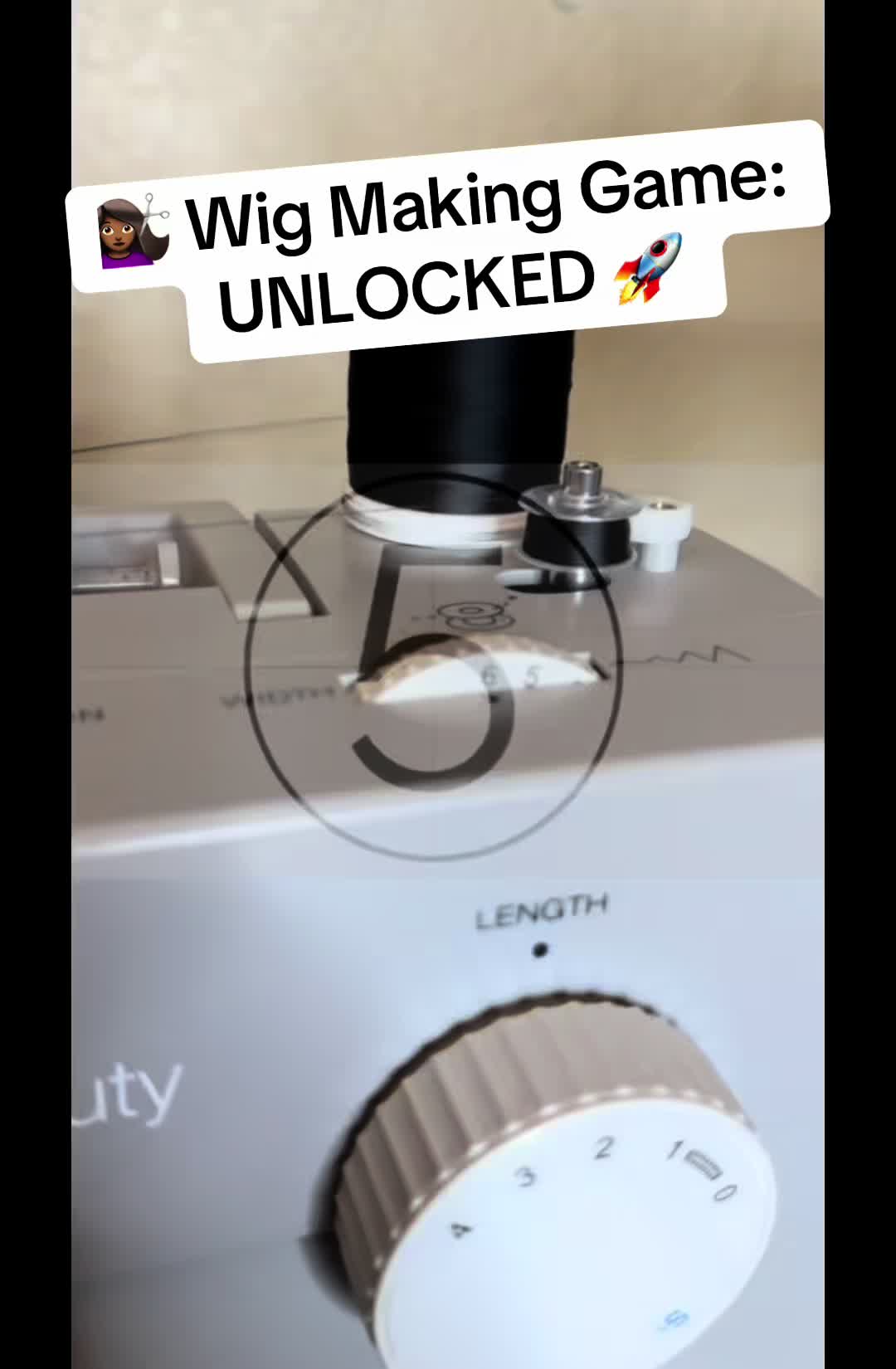 @DnicoleBeauty