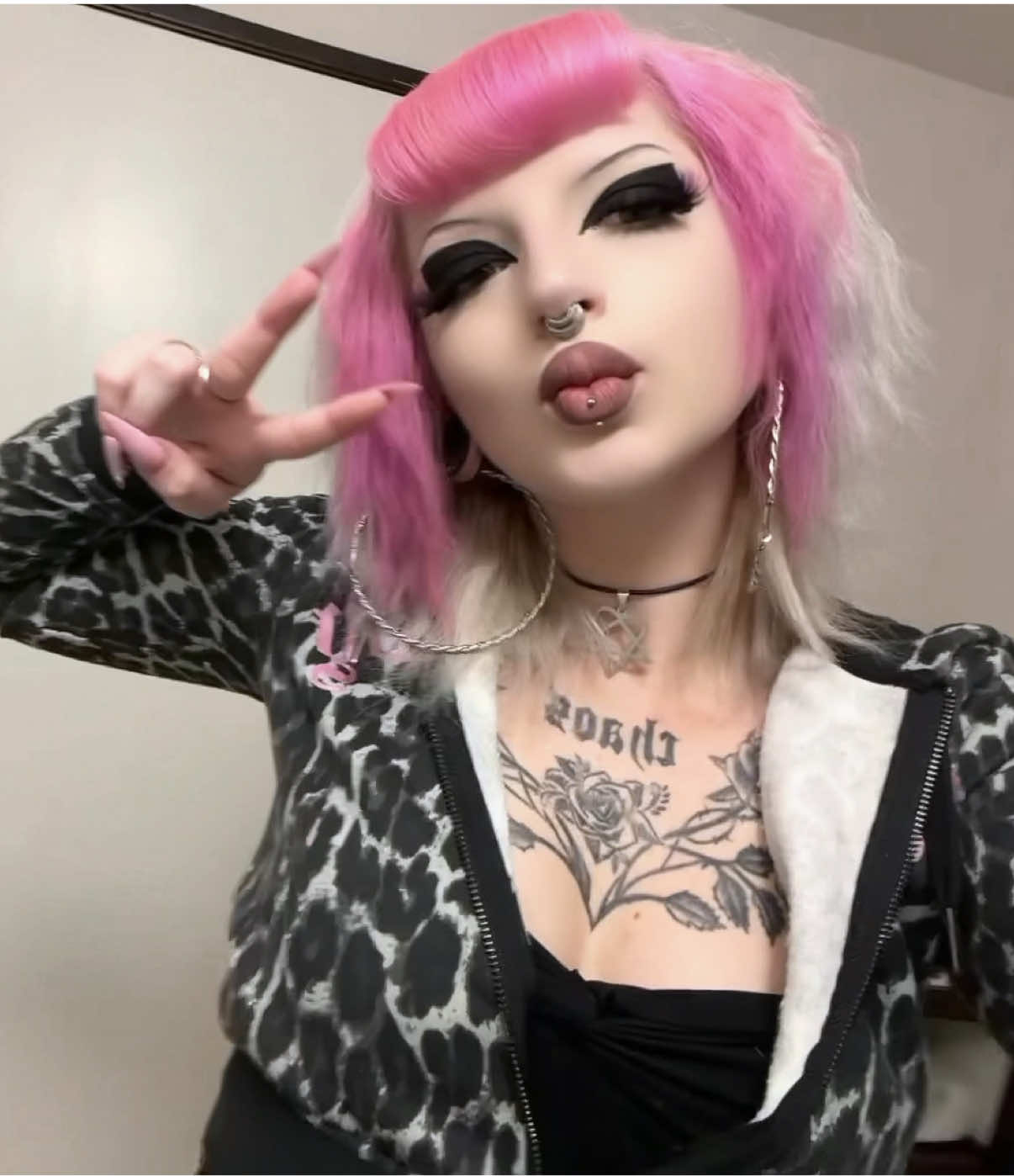 @Kyra