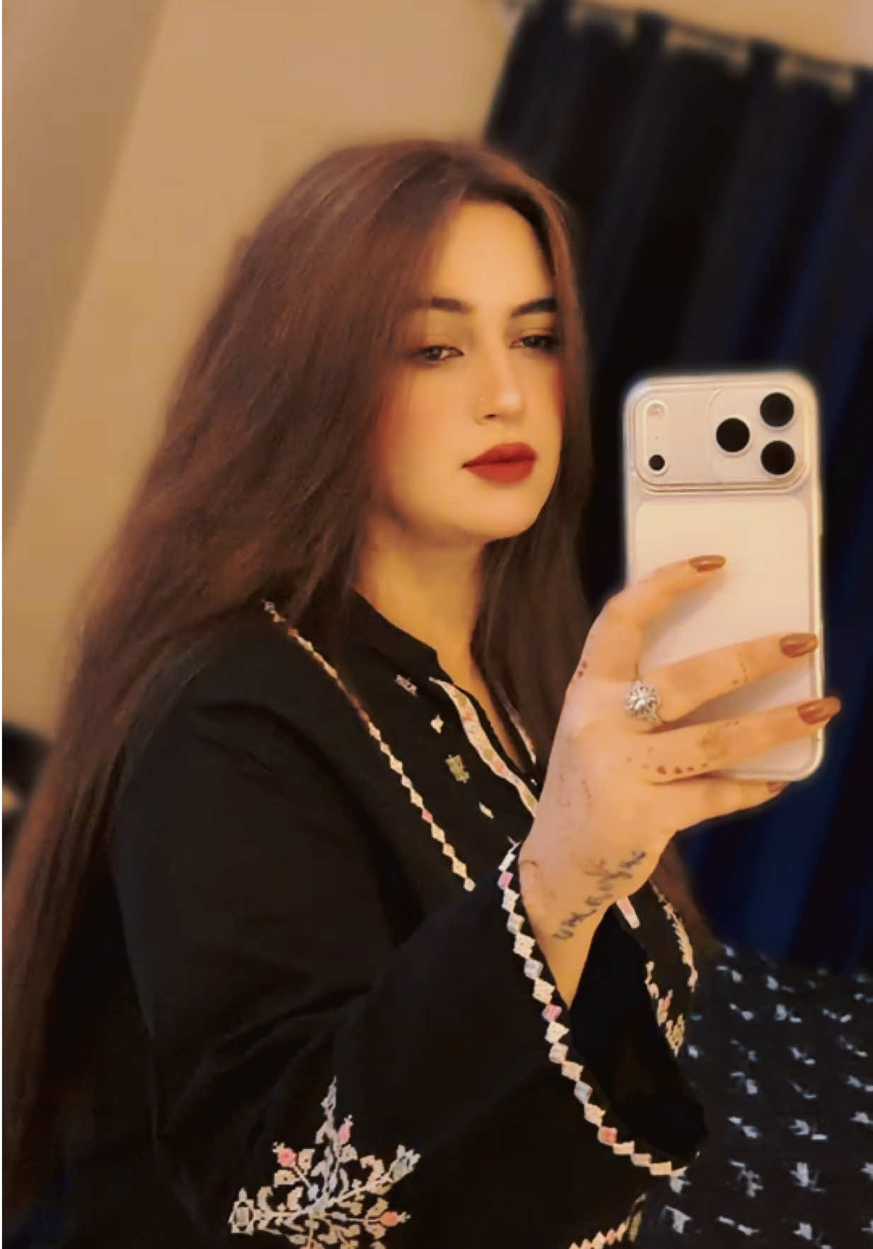 @ZARA SAEED &hearts;️