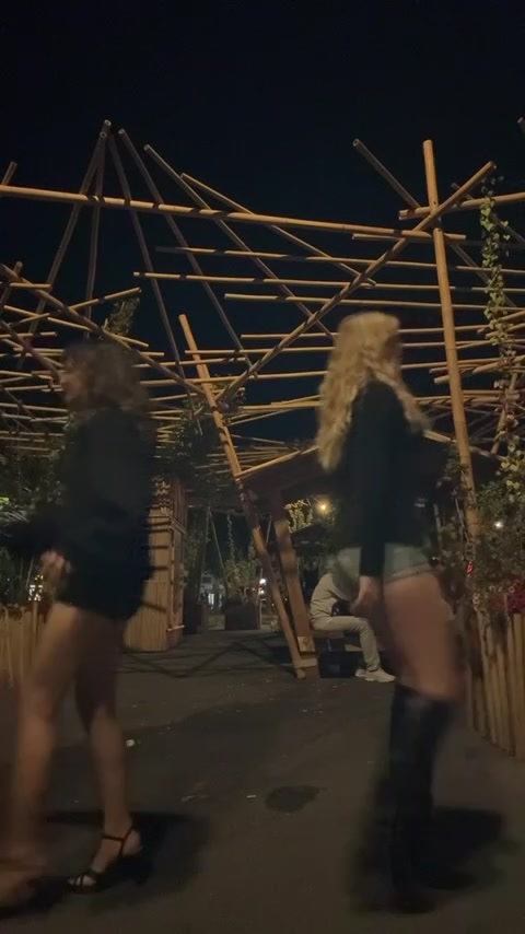 @M@thild&euro;🦊