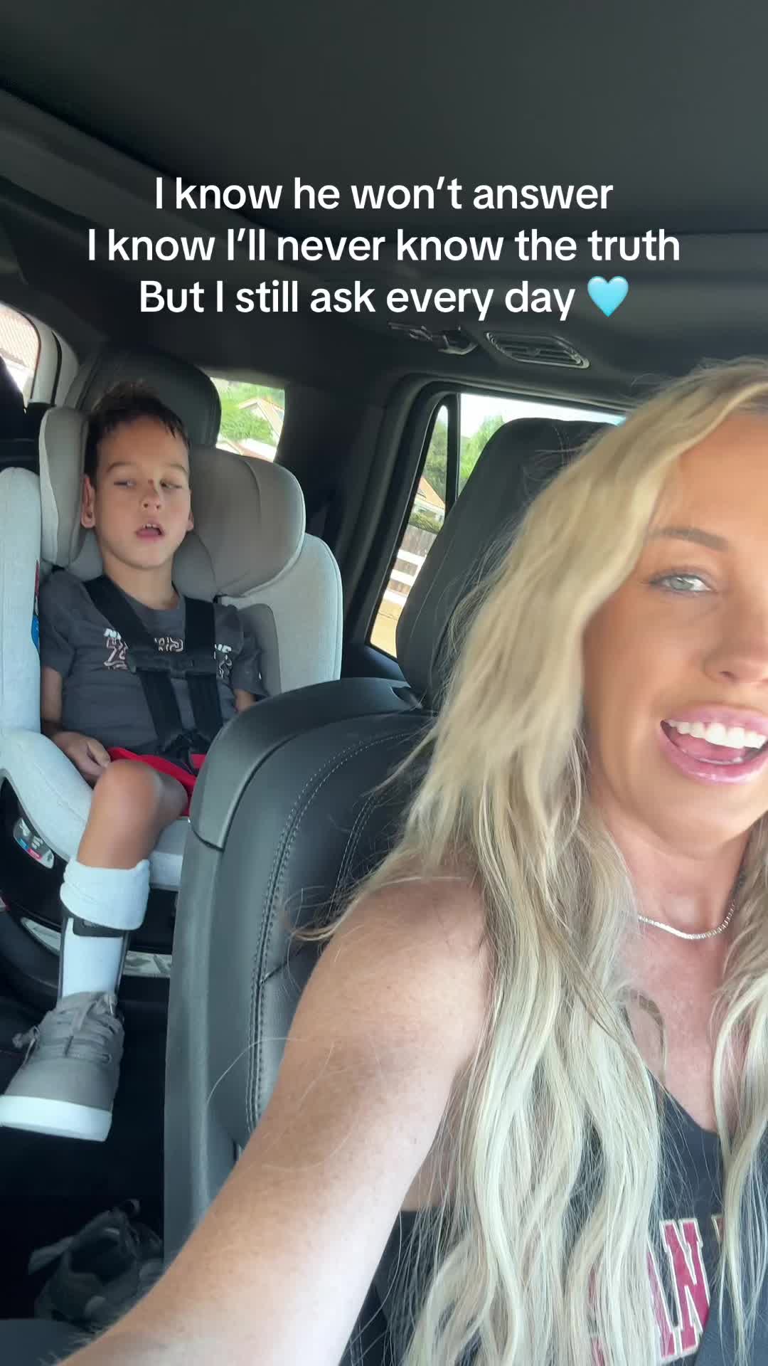 @Hayley | disability SAHM 🩵