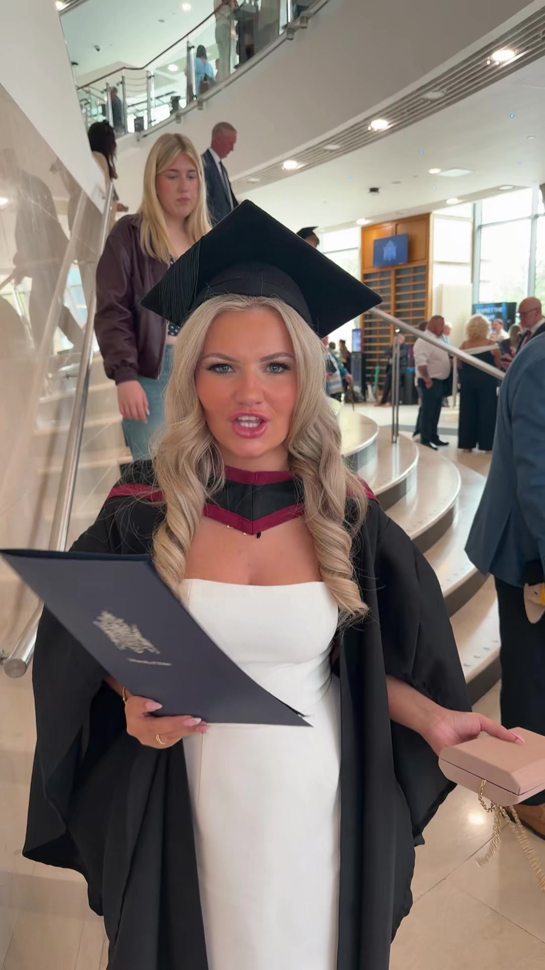 @Chloe Murphy👸🏼🎀🪽🥥