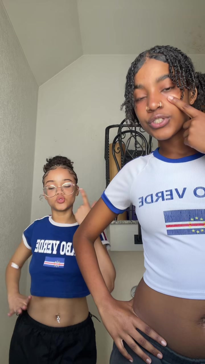 @Nicia Monteiro🇨🇻