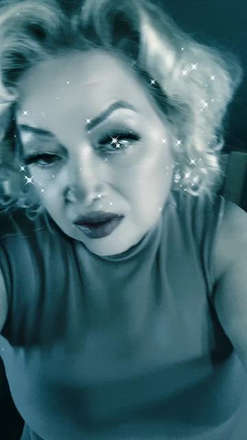 @๐ MARILYN MONROE OF HEARTS ๐