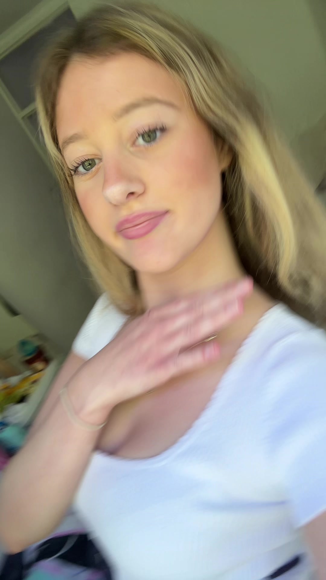 @Nunya Chloe 🪷🪷