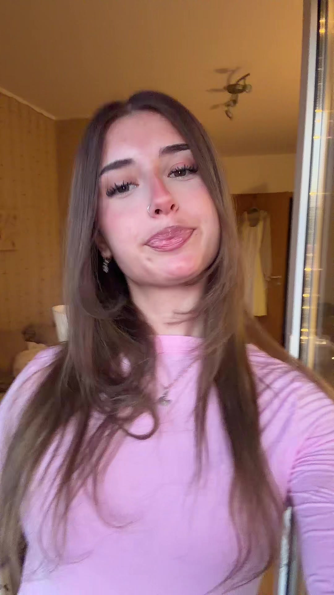 @denise