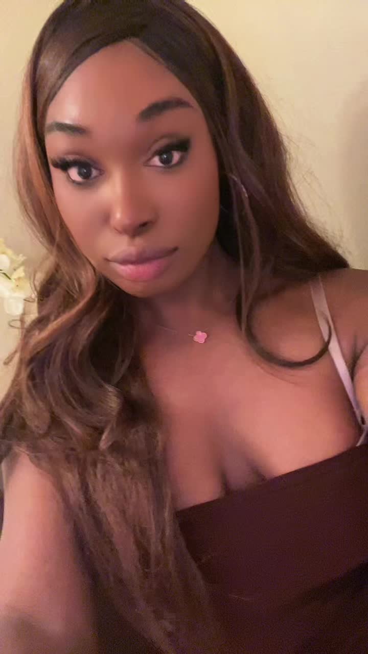 @Bee💋