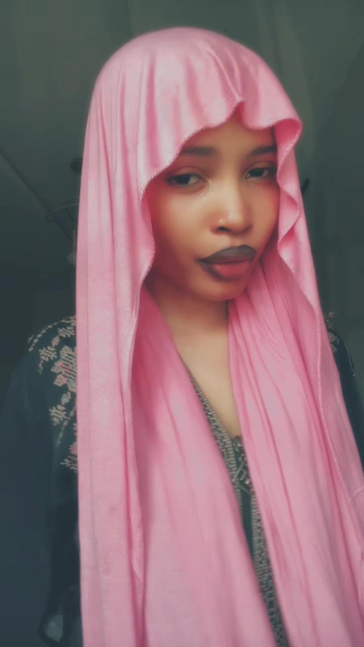 @Aibinuola🍒🌸