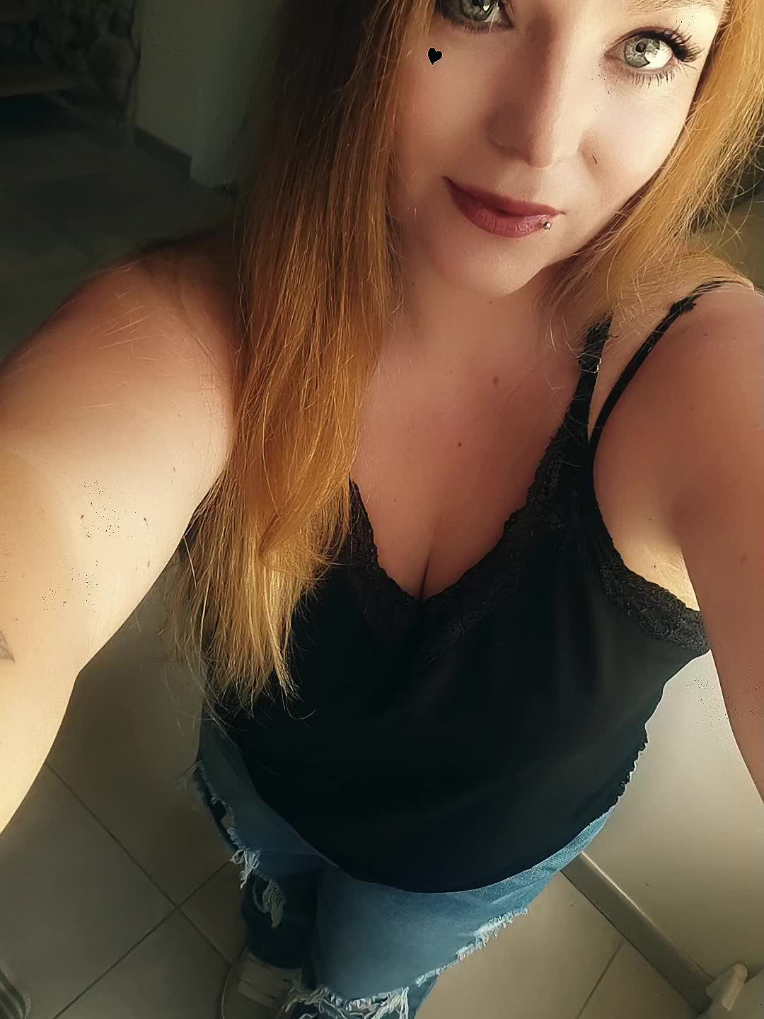 @Chiwou38