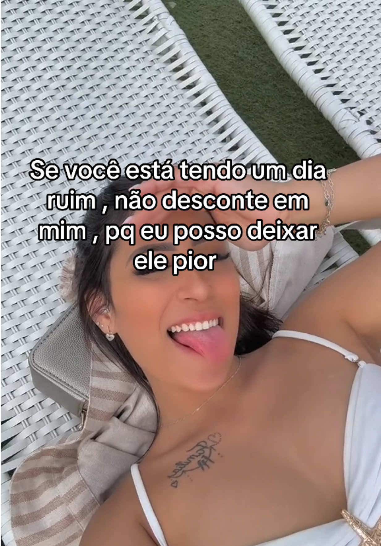 @nicoly_fonttinelly