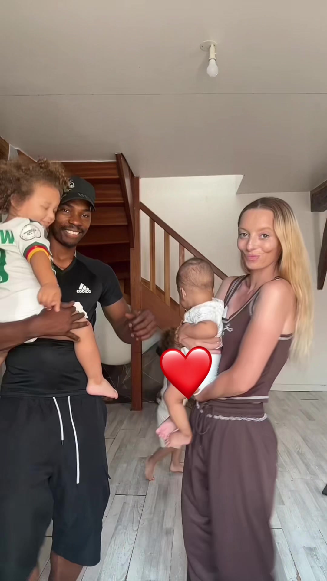 @Familylwl