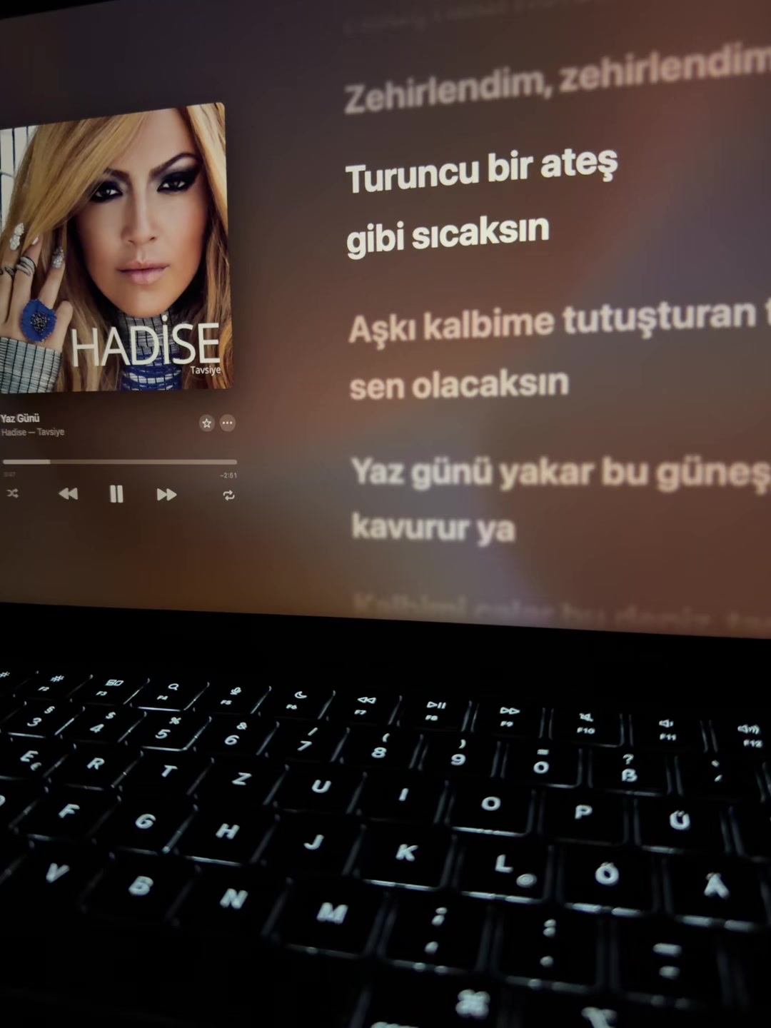 @🎶