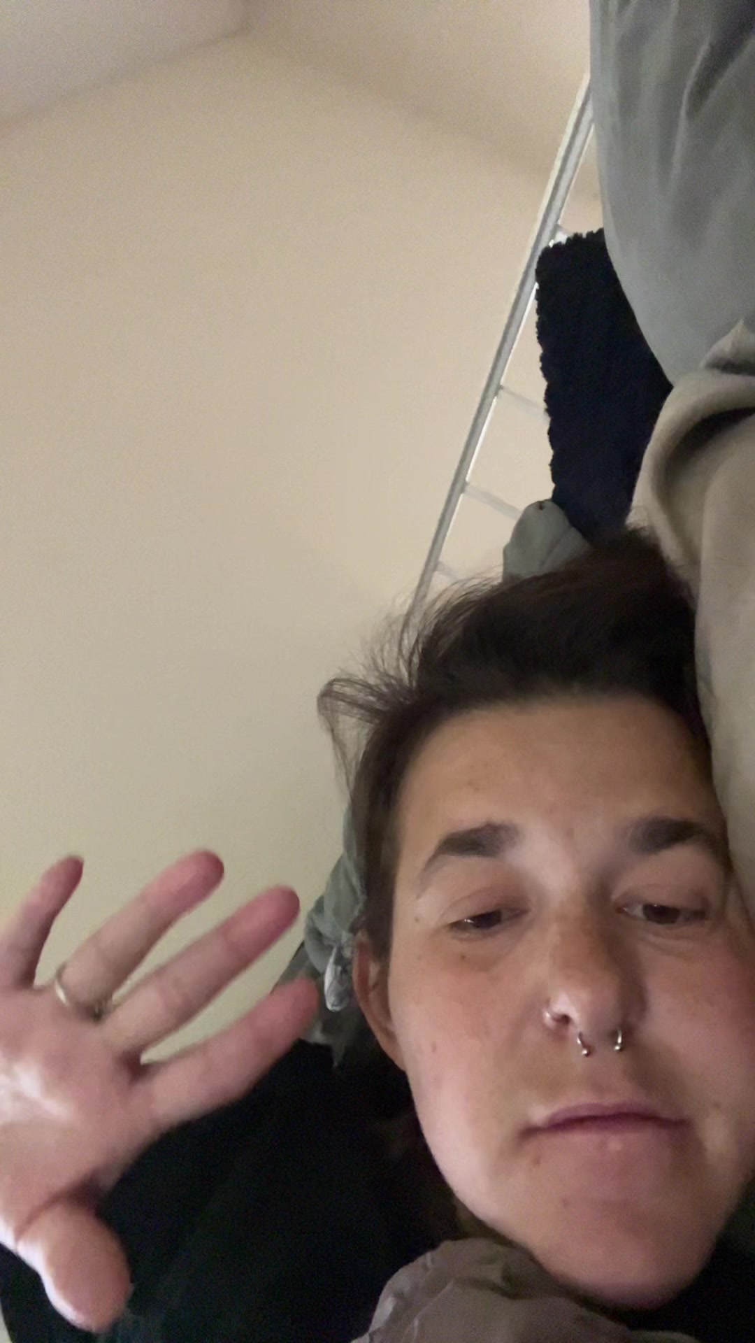 @Kitten 🖤