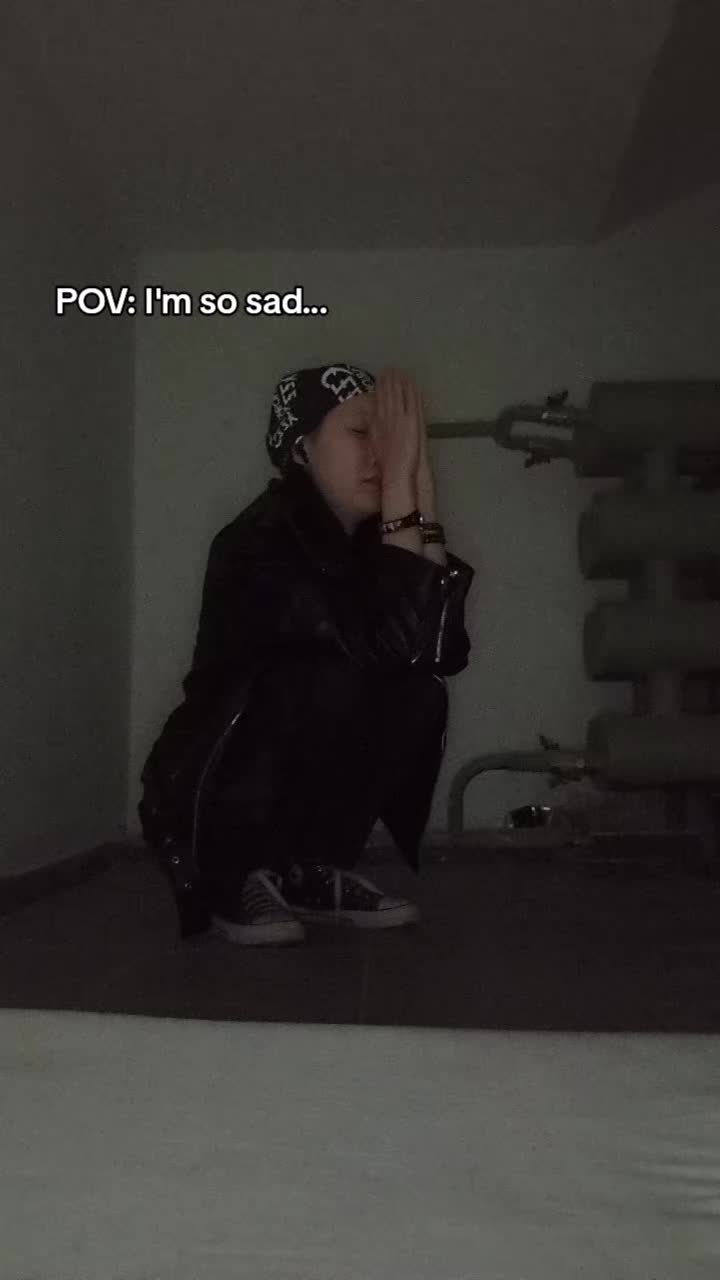 @Me(and)Nastya_are_like~666)(†♡