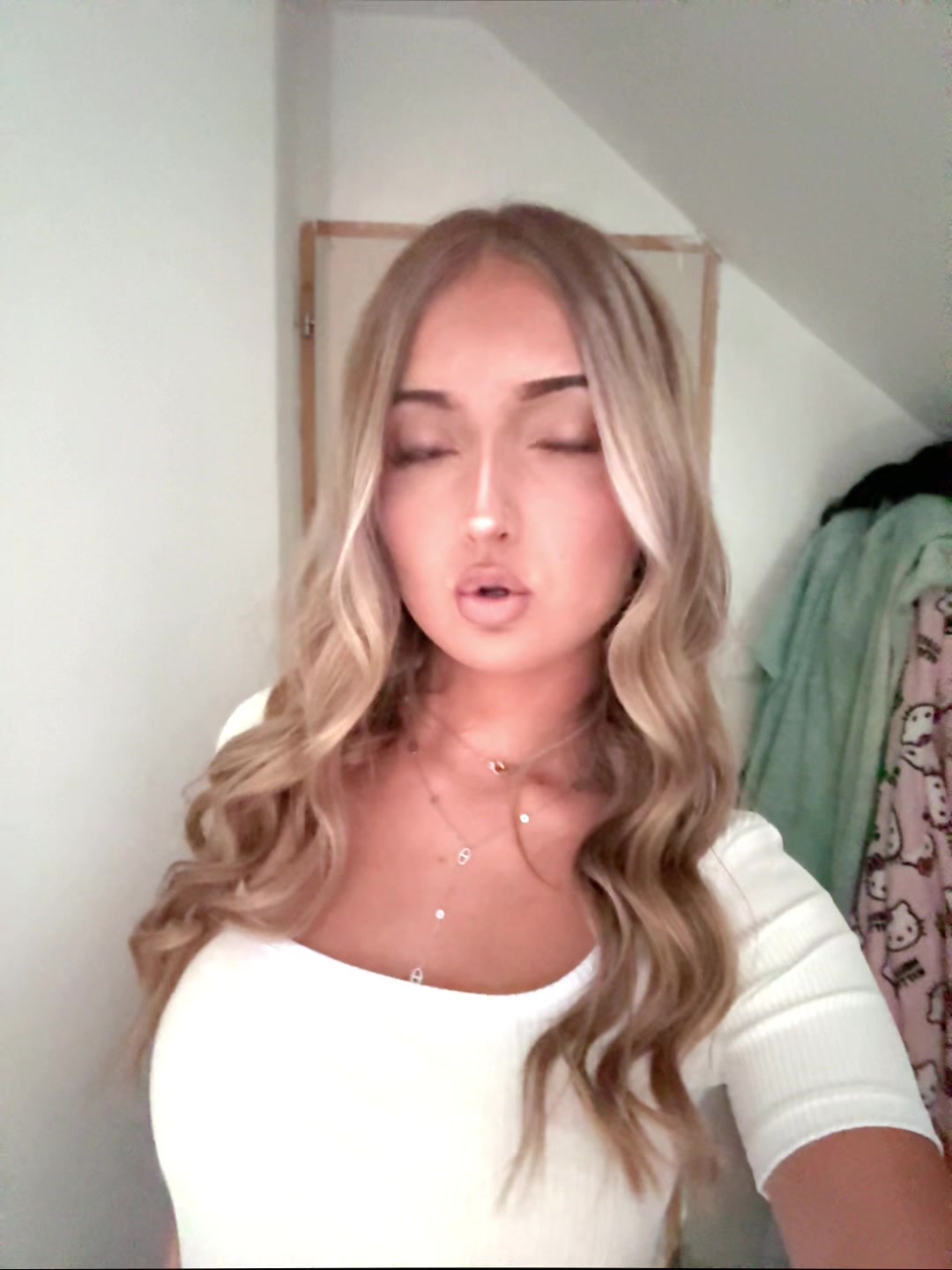 @𝐚𝐥𝐲𝐬𝐬𝐚_𝟔𝟖𝐤