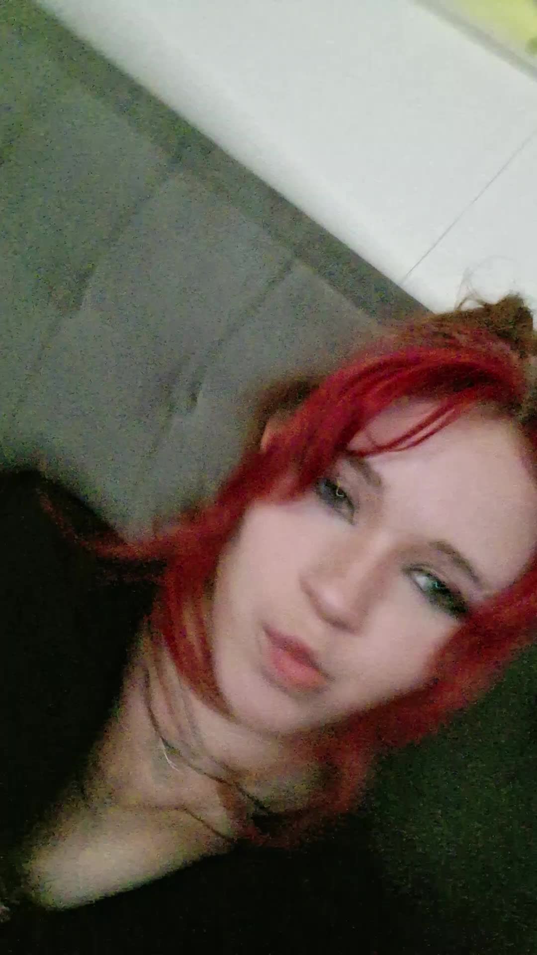 @~★~