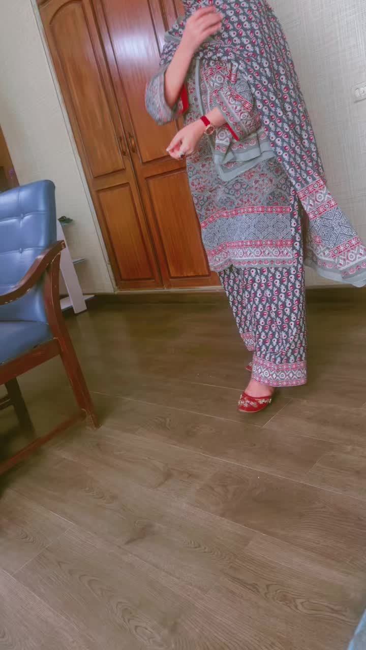 @Dr.Zara.Choudary