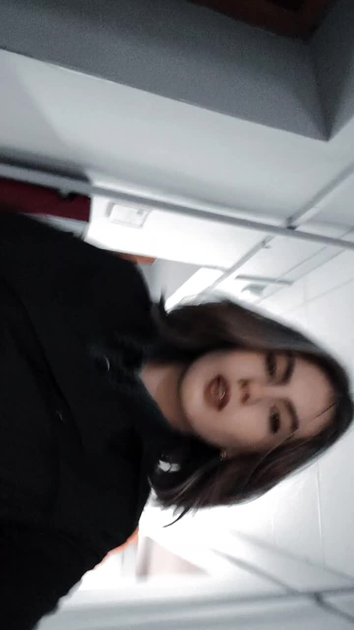 @Alena Dizertir