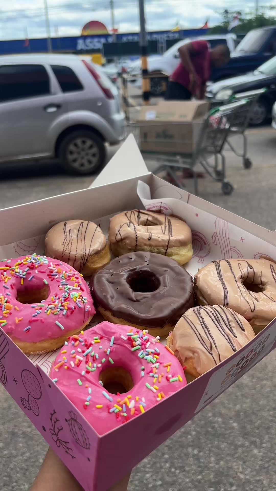 @MandaDonuts
