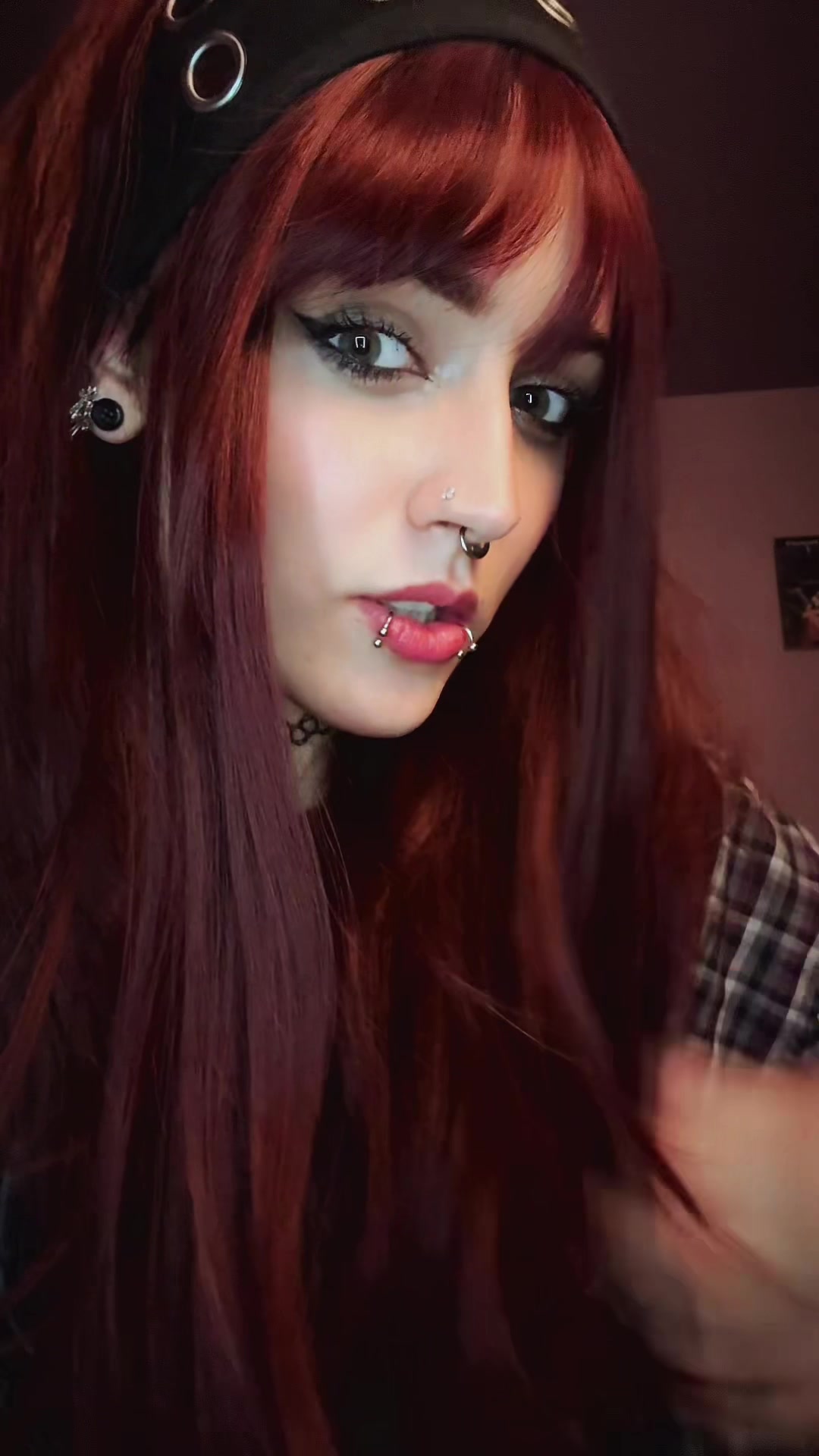@evie 🦢✧˖*&deg;