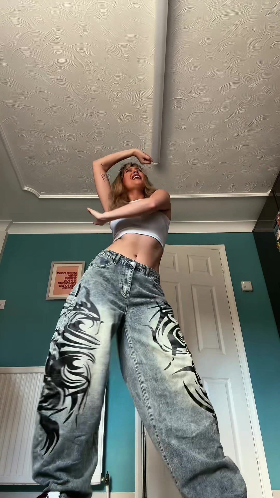 @Charley Frost🍒🌸