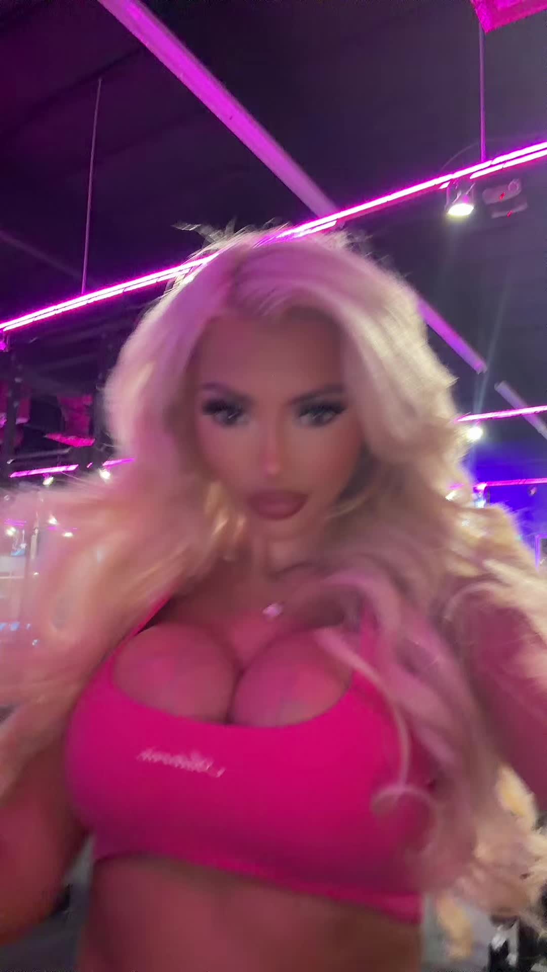 @Leahspeake